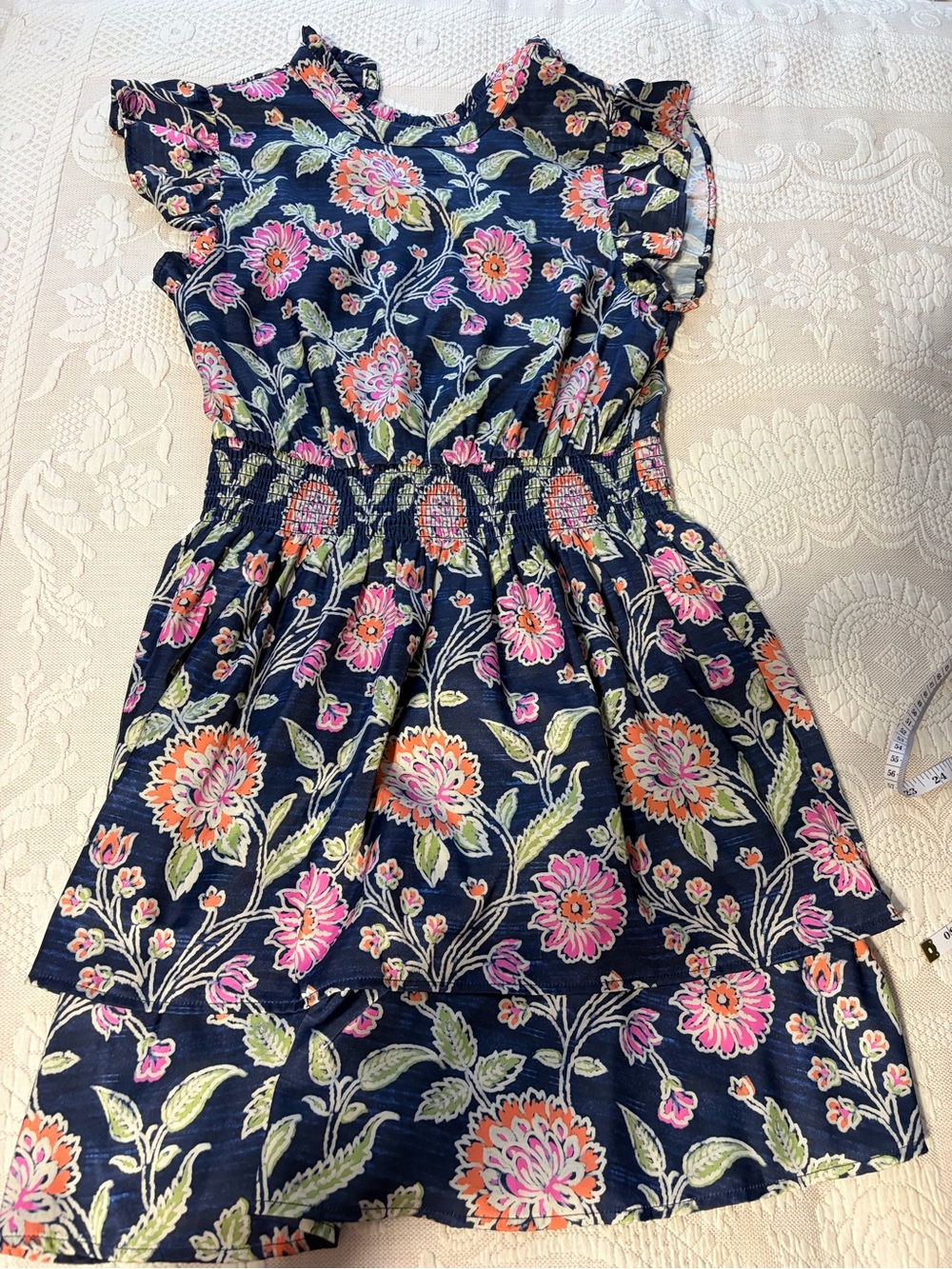 THML small tiered floral dress - like new - casual comfy